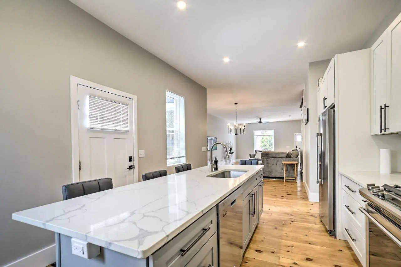 Casa vacanze Well-Appointed Pittsburgh Home 1 Mi To Dtwn!