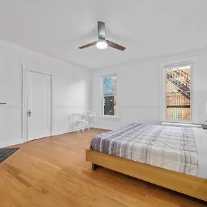  Homestay Bloomfield/shadyside @h Spacious And Quiet Private Bedroom With Shared Bathroom